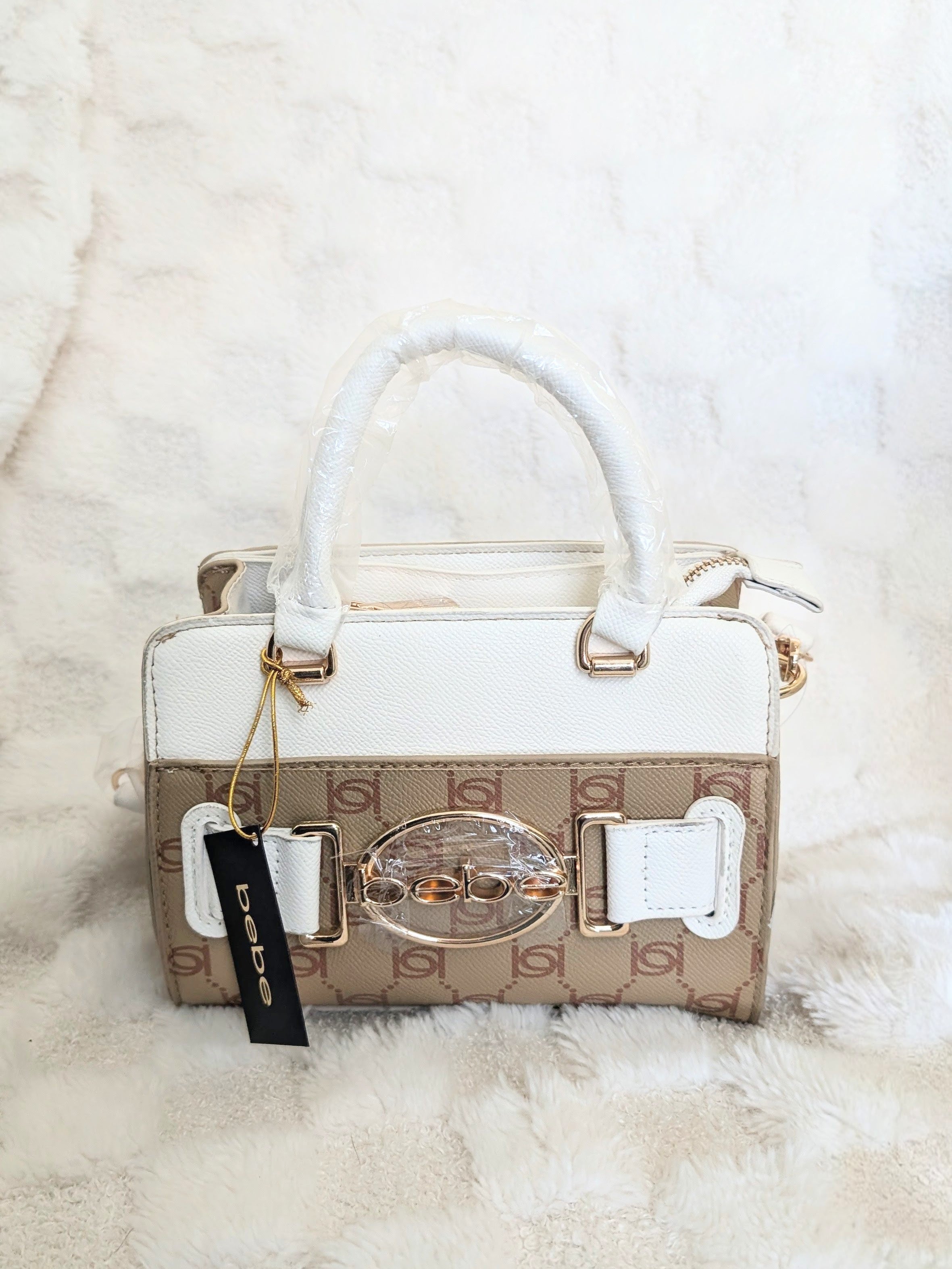 bebe Leilani Monogram / Crossbody